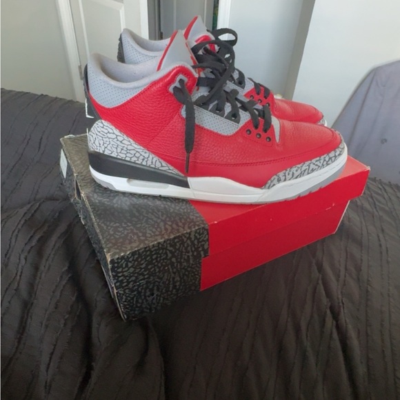 Jordan 3 “Unite” Size 10 - Picture 1 of 7